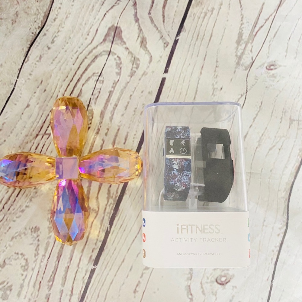 iFitness Activity Tracker Smart Watch Pedometer